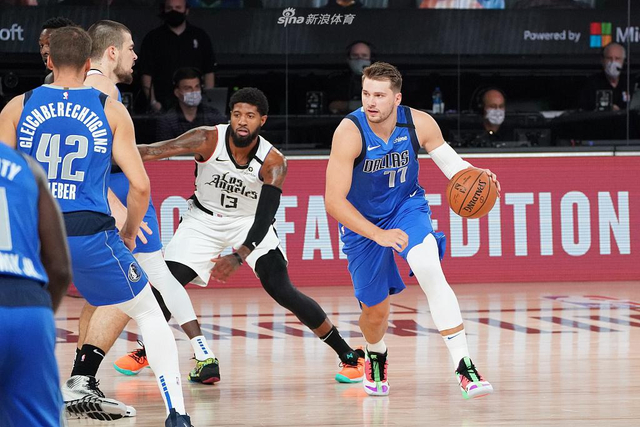 这是一场悬 这是一场悬