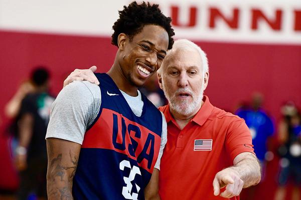 年终聚会 年终聚会